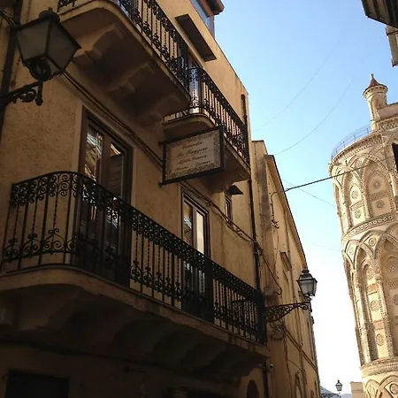 Re Ruggero Hotel
